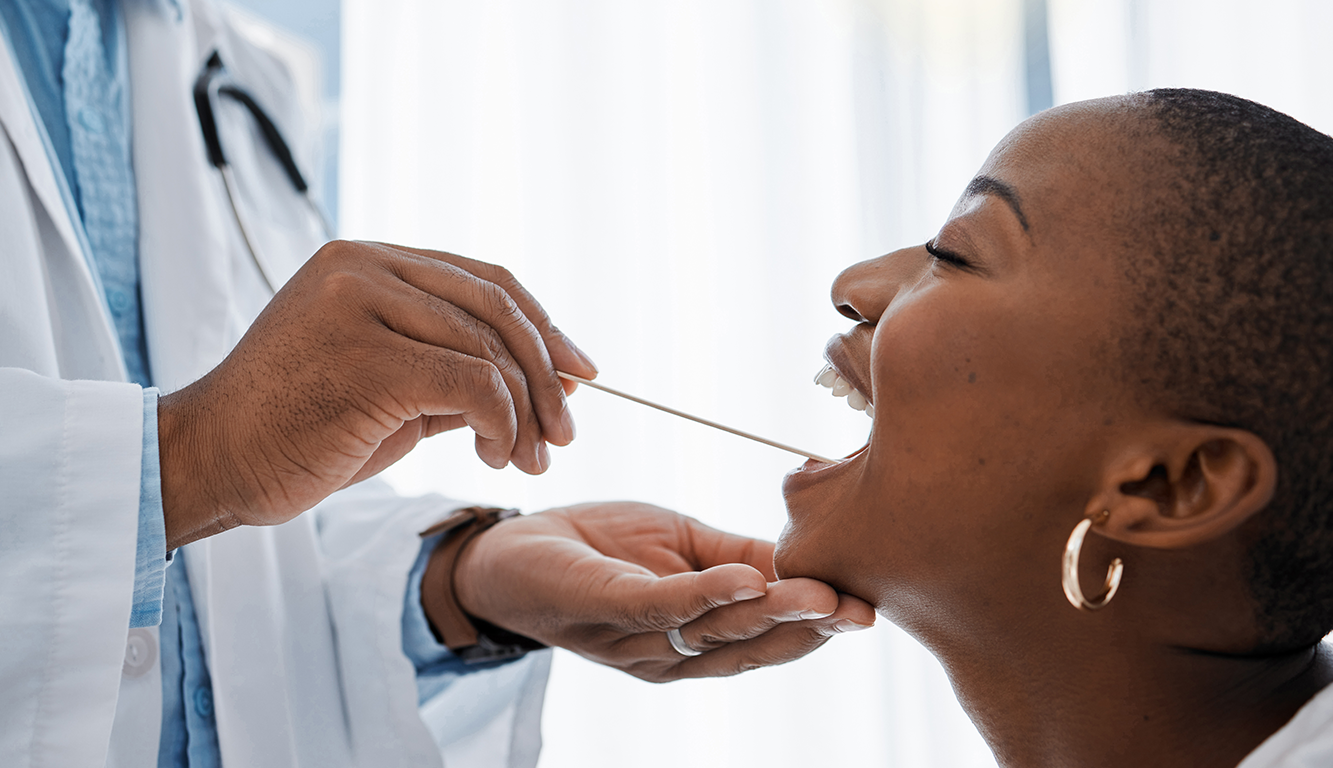 Dr.Consulta, estou com bolinhas brancas na garganta