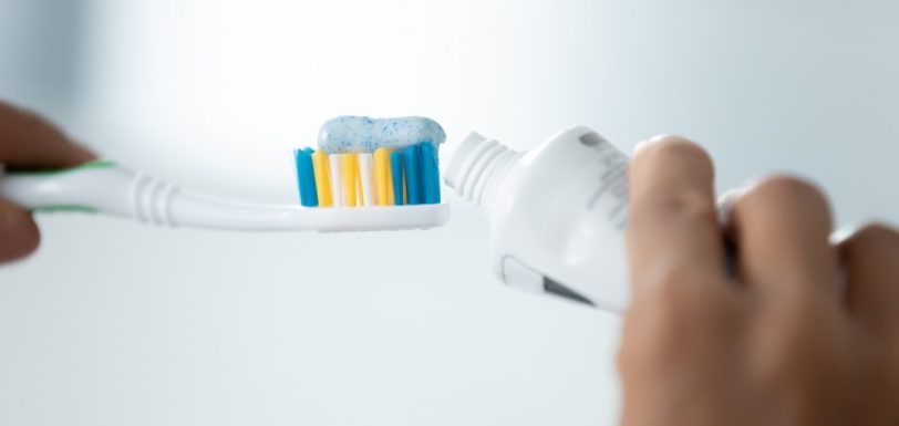 como escolher a escova de dente certa