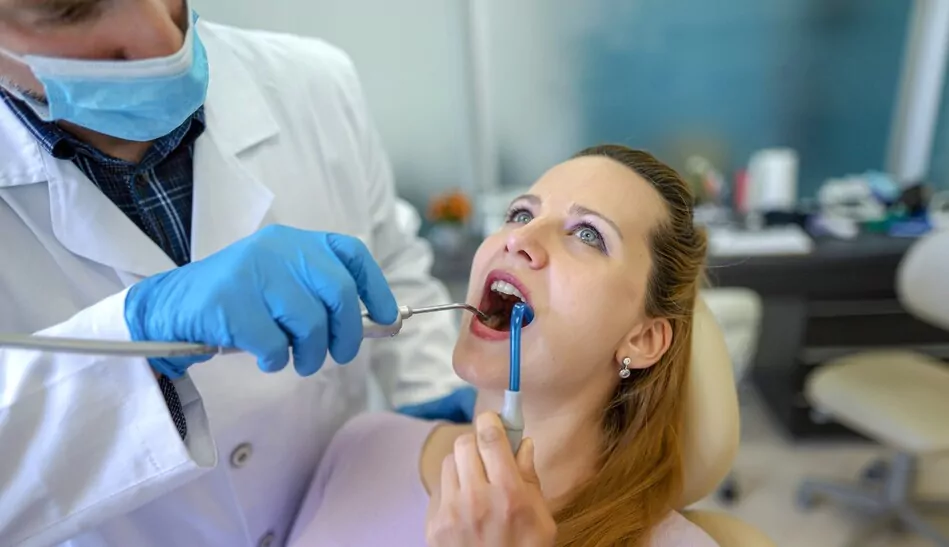 restauração dental o que é