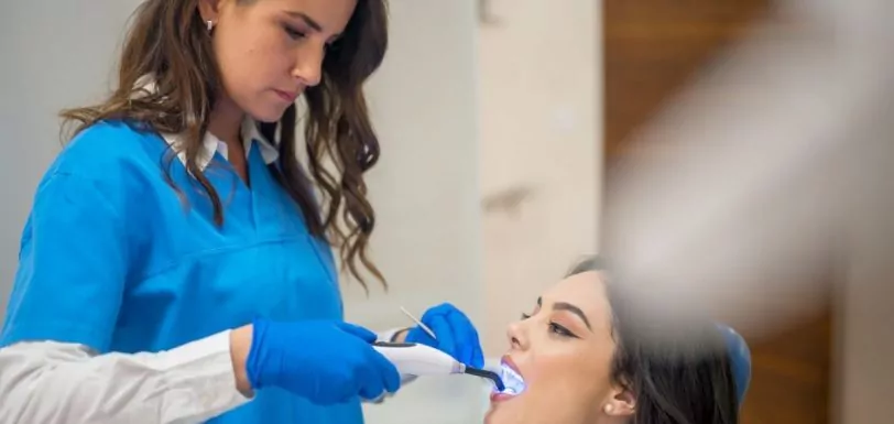 quanto custa um clareamento dental